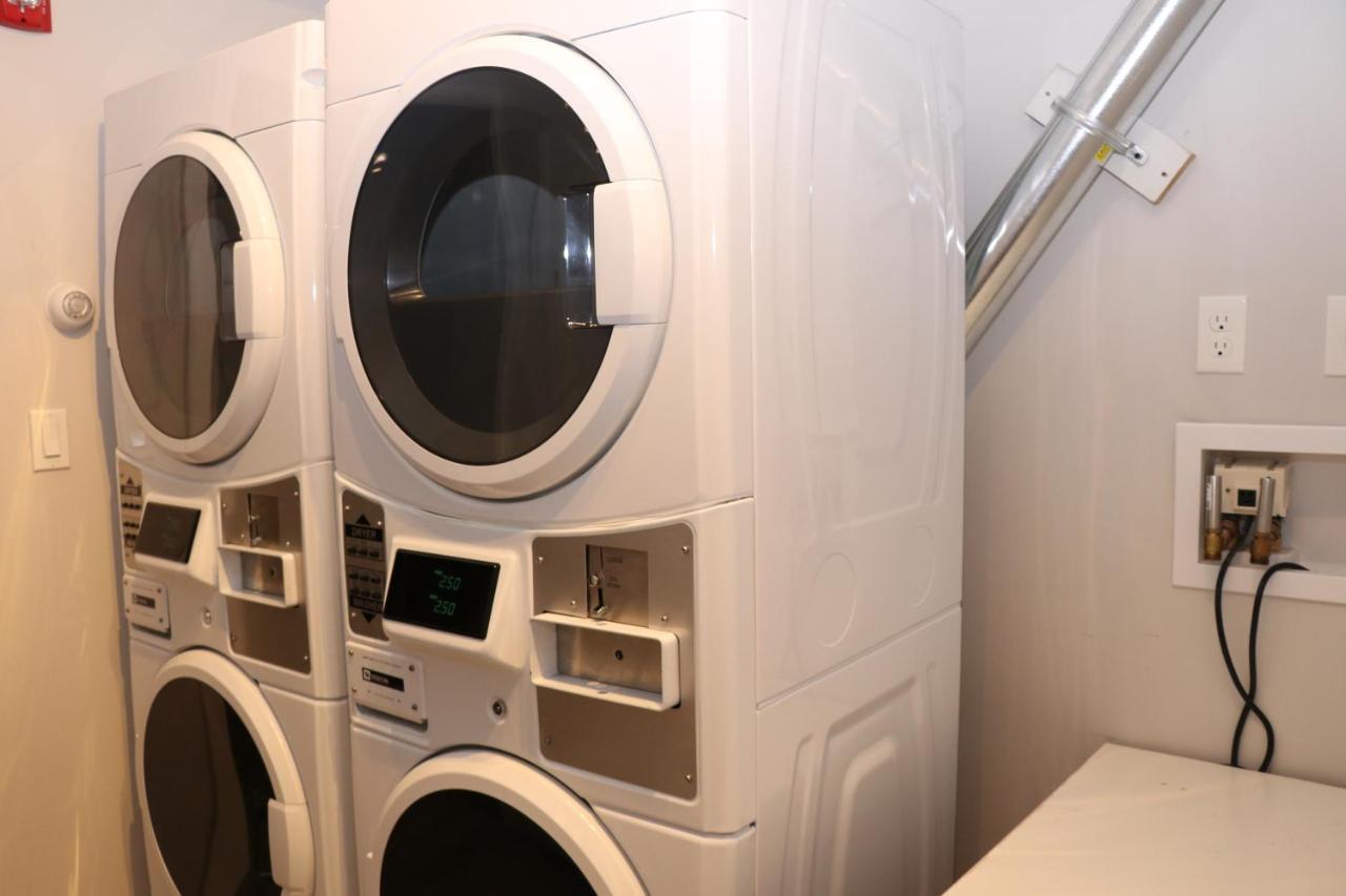 A Stylish Stay W/ A Queen Bed, Heated Floors.. #14 Бруклин Экстерьер фото